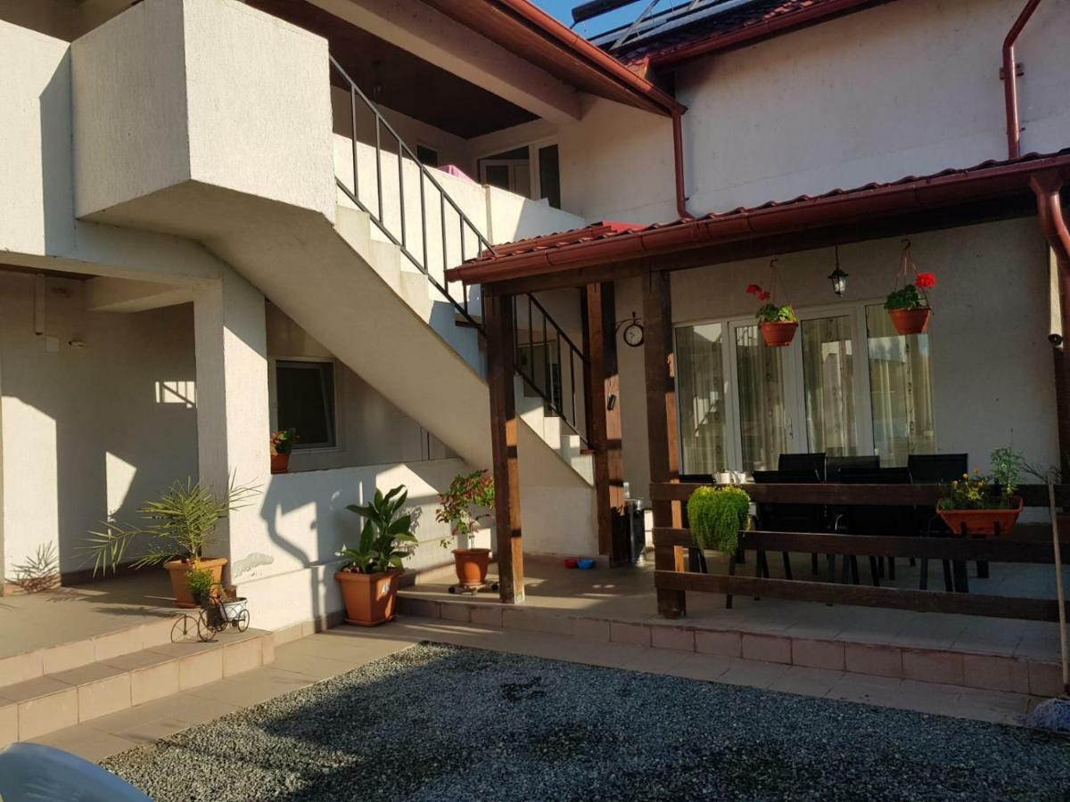 Casa Dragon Hotel Sulina Bagian luar foto